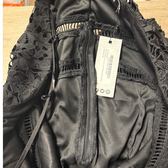 Boohoo Plus Premium Crochet Lace Strappy Midi Dress Women’s Size 18 - Picture 11 of 16